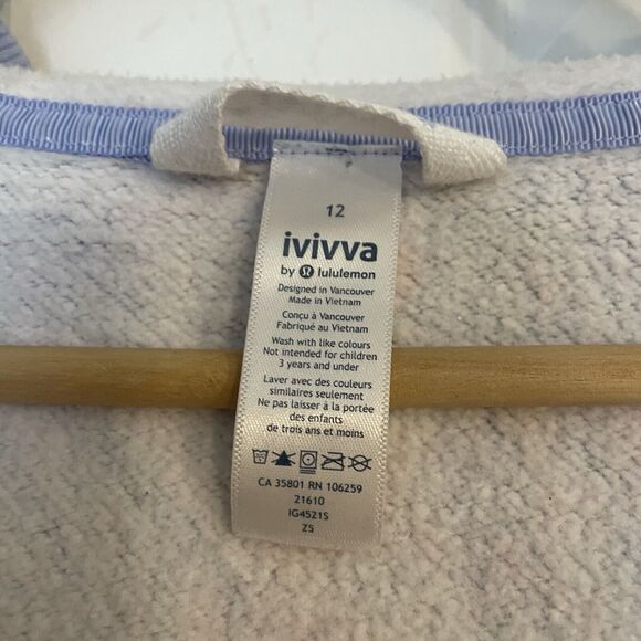 Ivivva Lululemon Hoodie - Picture 10 of 11